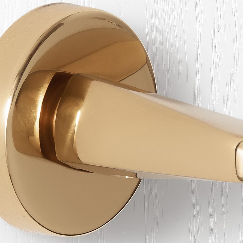 POLISHED BRASS
