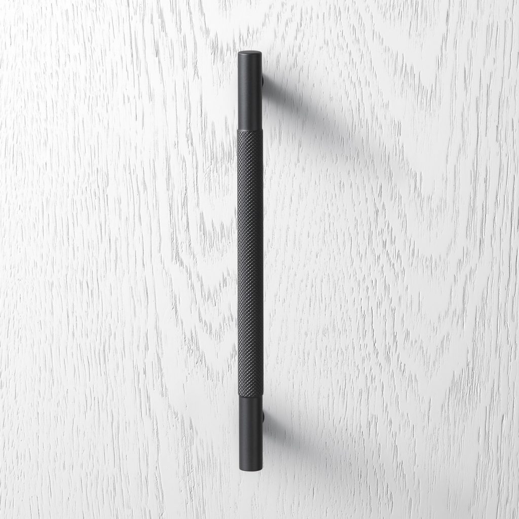 TURA JOINERY PULL