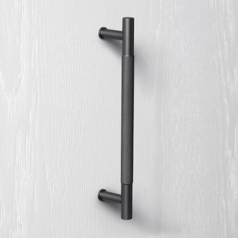 TURA JOINERY PULL