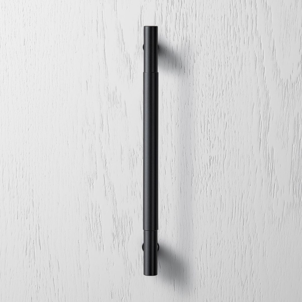 TURA LISCIA JOINERY PULL