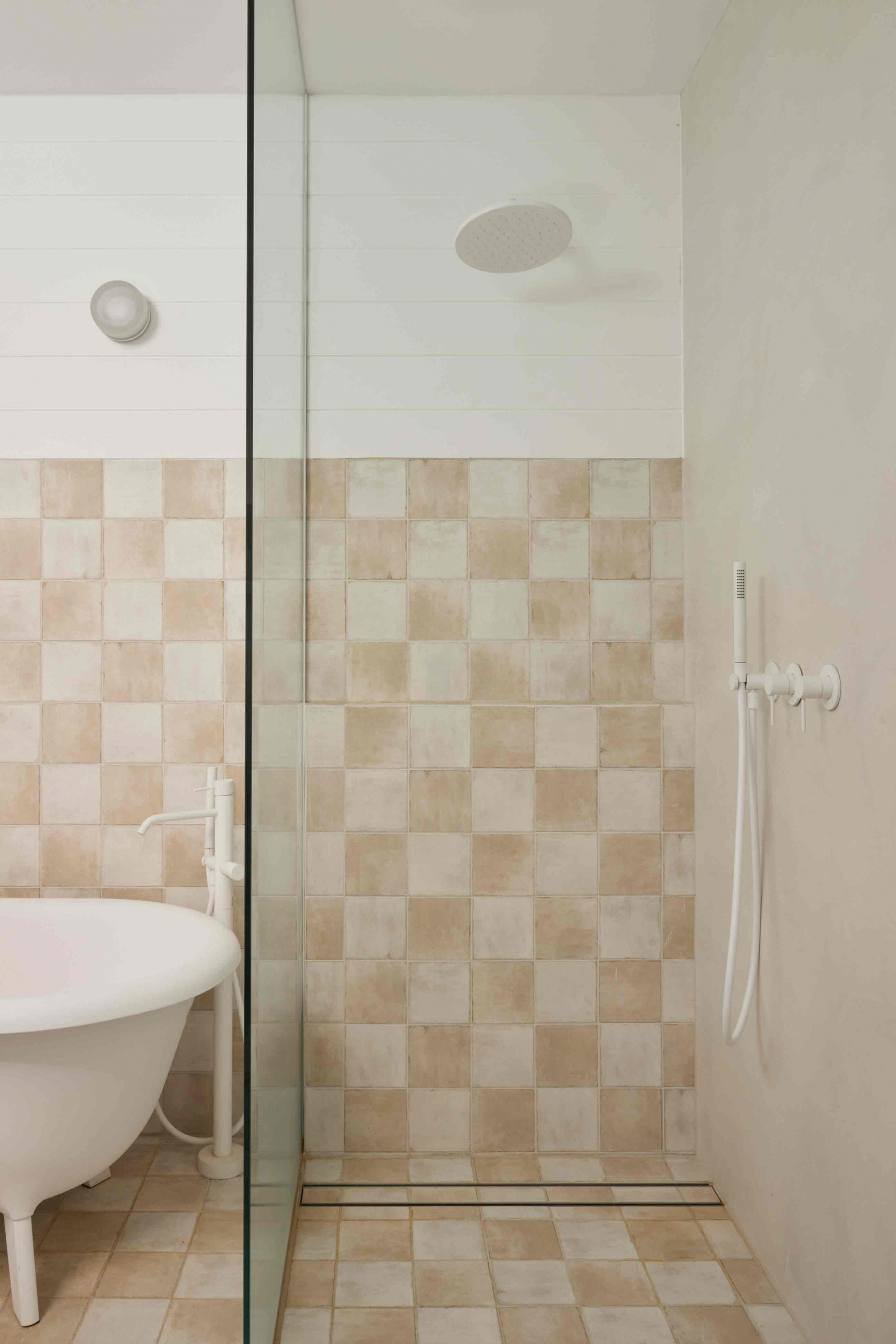 337_Dorcas_St_Fixtures_12Feb28456